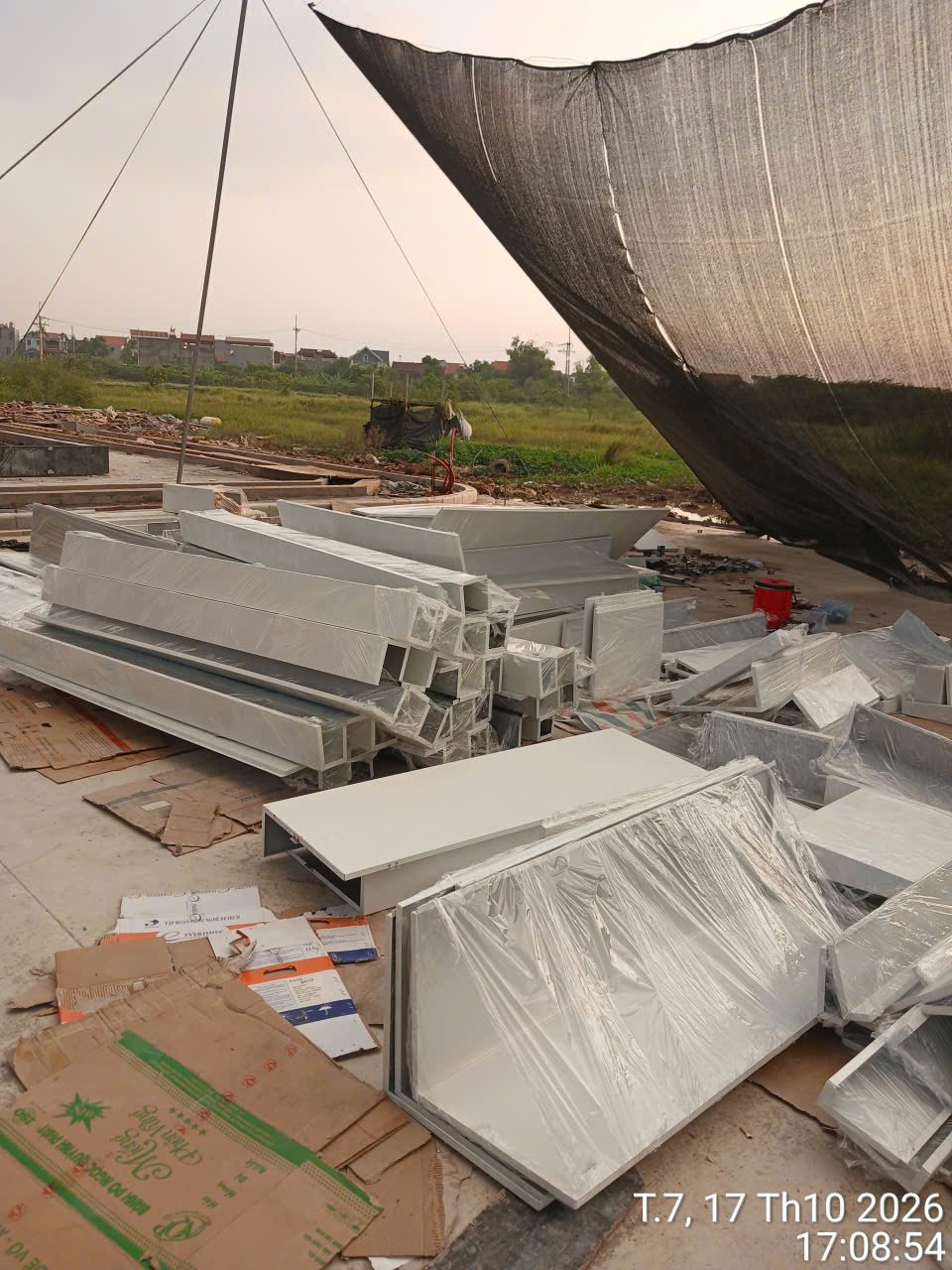 Hộp nhôm chấn định hình ốp viền cửa sổ